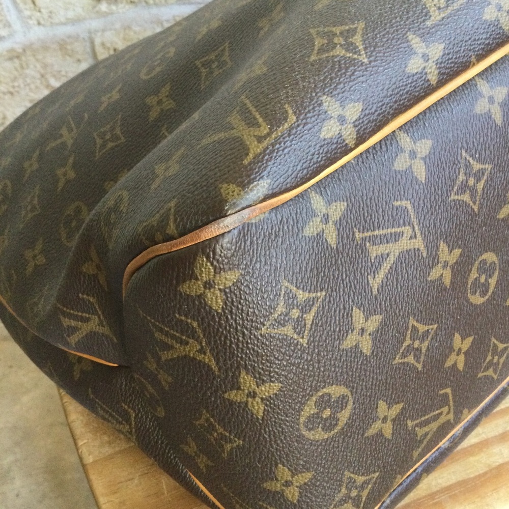 Authentic Louis Vuitton Delightful MM - Picture 10 of 16